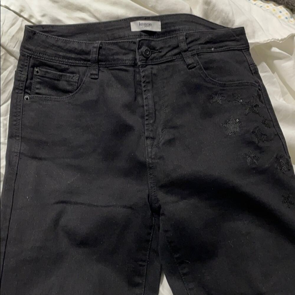 Kensie 6 black stretch jeans w/star sequins nwot
